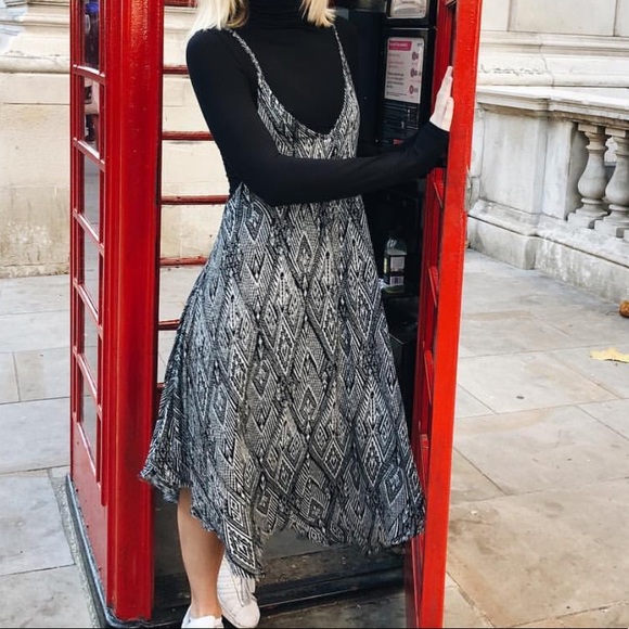 Free People Dresses & Skirts - Free People Intimately Black and White Midi Dress